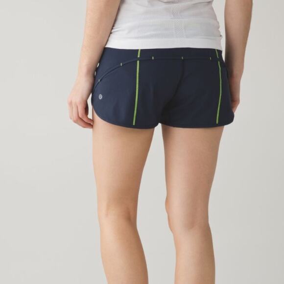 Lululemon Run: Speed Short *4-way Stretch in Inkwell/Space Dye Twist Lullaby Ray - Picture 2 of 7